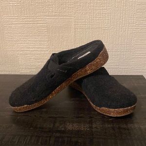Earth Origins Slip On Shoes